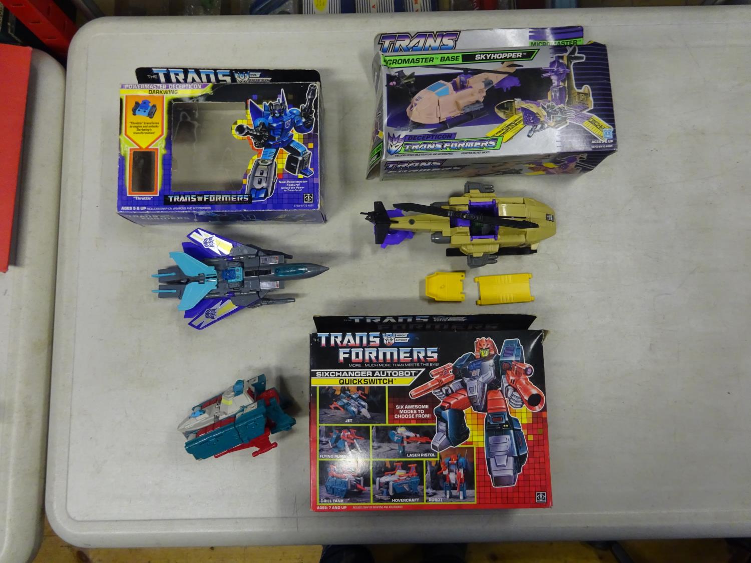 7x Transformers by Hasbro. Including; Ultra Pretenders Roadblock. Micromaster Base. Targetmaster - Image 5 of 5