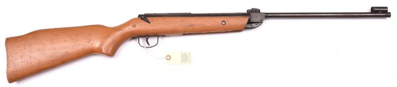 A .22” Diana G34 break action air rifle, with tunnel foresight, plastic rearsight, and pale beech