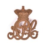 A Vic OR’s cap badge of the Army Pay Corps. GC £30-40