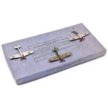 A Dinky Toys set box for 62e; Spitfire Fighter. Intended to hold 6x camouflaged examples (now