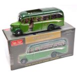 Sun Star 1:24 scale Bedford OB Duple Vista Coach. An example in Southdown livery. Boxed, some wear/