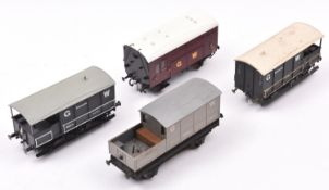 4x O gauge kit built/adapted GWR freight wagons/vans. 3x Guard's vans, including one as a track