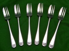 A set of six silver cake forks of plain design. Hallmarked Sheffield 1937, 'EV'. VGC. £20-40