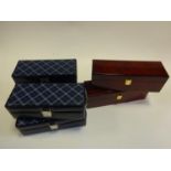 6x watch collector's storage boxes. 2x cases in wood and 4x cases in blue faux leather. All with