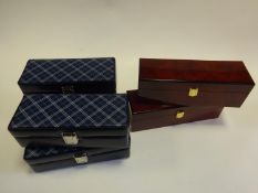 6x watch collector's storage boxes. 2x cases in wood and 4x cases in blue faux leather. All with