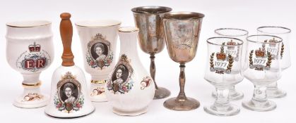 A small collection of 1977 Silver Jubilee souvenirs, comprising Royal Worcester china vase and two