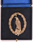 A Third Reich Veteran Pilots’ badge, WM finish, in case of issue. GC £150-200