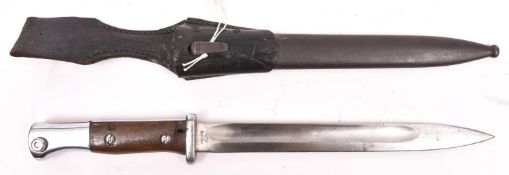 A WWI German Mauser 84/98 type bayonet, blade 9¾”, plated hilt marked crown and “ERFURT”, in its