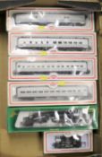 11x HO gauge railway items by Model Power and Mehano. 3x locomotives; a Lehigh Valley Co-Co diesel