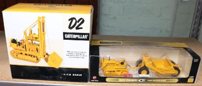 2 Heavy Plant items. A SPEC CAST for Antique Caterpillar Machinery Owners Club 1:16 scale D2 Track-