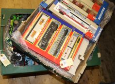 A quantity of HO/OO gauge railway, trackside accessories, buildings, etc. Including 4x US outline