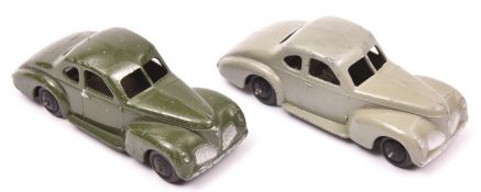 2x Dinky Toys Studebaker State Commander (39f). One in grey, the other example in olive green.