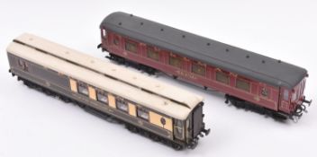 2x O gauge kit built/scratch built Pullman Cars. A clerestory Brake Third 12-wheel car in