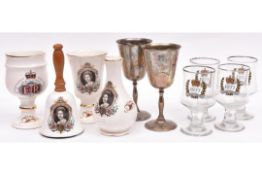 A small collection of 1977 Silver Jubilee souvenirs, comprising Royal Worcester china vase and two