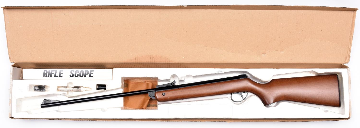 A good .177” BSA Mark V Meteor break action air rifle, introduced in 1977, number NH45365, 41¼”
