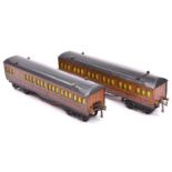 2x Hornby Series O gauge Metropolitan suburban coaches with brass buffers and drop-link couplings in