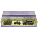 Dinky Toys Military Set. Royal Tank Corps Light Tank Set 152. Comprising Light Tank MkV1,