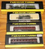 4 Graham Farish 'N' gauge items. LNER class A2 4-6-2 tender locomotive, 'A.H.Peppercorn'. RN 525