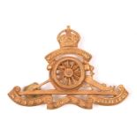 An officer’s cast gilt pouch badge of the Warwickshire Royal Horse Artillery, with 3 short bolts and