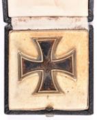 A Third Reich Iron Cross 1st Class, in case of issue. GC (case slightly worn) £90-100.