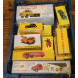 12 French Atlas Dinky. Camion Petrolier Saharien GBO Berliet Avec Chevre (888). Tracteur Willeme