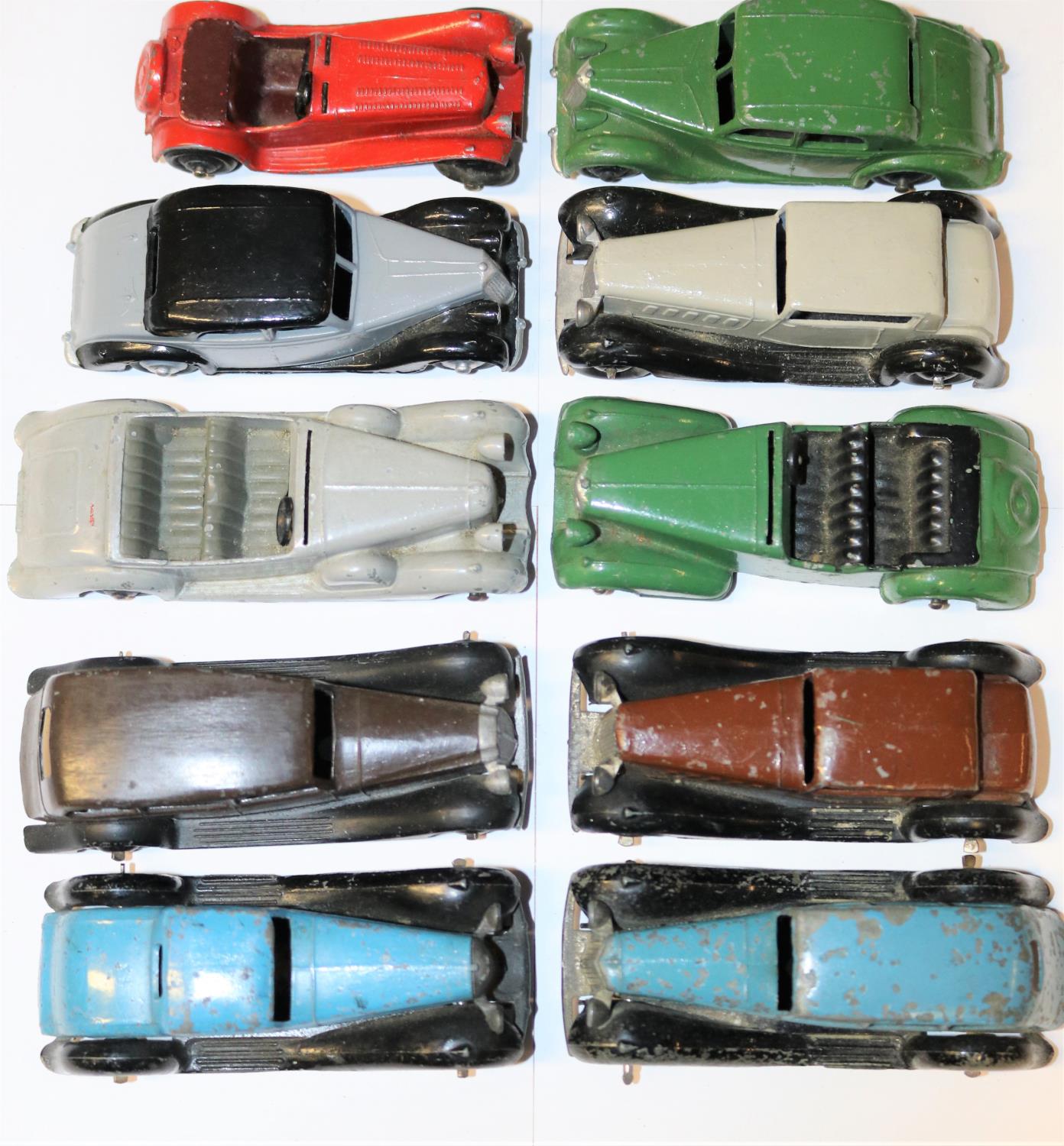 10 Dinky Toy. Including; Riley. Jaguar SS100. Lagonda. Alvis. Daimler, etc. QGC-GC, some/wear