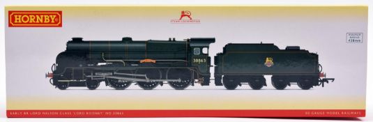 A Hornby 'OO' gauge BR (early) Lord Nelson class 4-6-0 tender locomotive. (R3635). 'Lord Rodney'