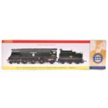 Hornby Hobbies BR 4-6-2 Battle of Britain Class 'Winston Churchill' (R.2385). RN34051. In lined