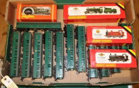 16x OO gauge items by Hornby and Tri-ang, etc. Including 4x boxed locomotives; A BR Class 2, 2-6-0