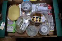 A quantity of O gauge railway 7mm parts and spares mainly for finescale modelling, etc. Including;