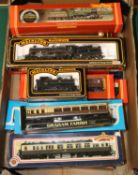 15x OO gauge railway items by various makes. Including 3x locomotives; Hornby Railways GWR 4-4-0,