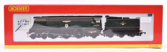 Hornby Hobbies BR 4-6-2 Battle of Britain Class '222 Squadron' (R.2458). RN34078. In lined Brunswick