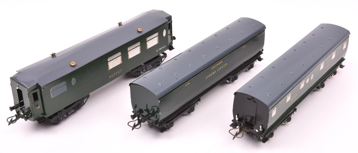 3x O gauge reproduction Hornby Series style tinplate Southern Railway bogie coaches. A Cinema Coach,