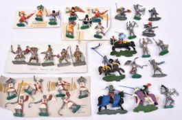 Britains, Timpo and Crescent plastic soldiers. Britains Swappet Knights, 4x mounted and 10 on