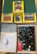 A quantity of O gauge modelling items, parts and spares, mainly for Hornby tinplate rolling stock
