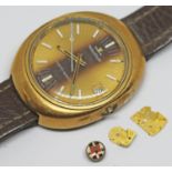 A vintage gold plated Jaeger-LeCoultre Master - Quartz wristwatch reference 23301-51, with gold