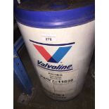 A 25L drum of racing Valvoline oil. Live bidding available via our website, if you require P&P