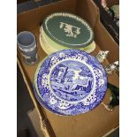 Box of plates and two pieces of Wedgwood jasper