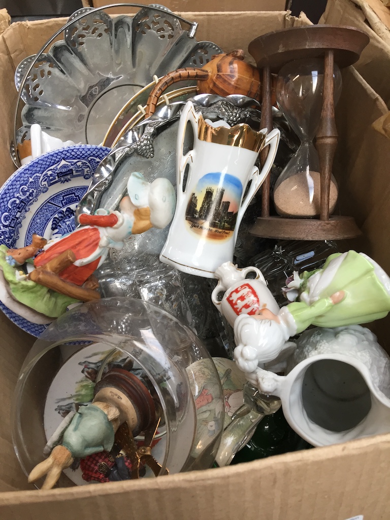 A box of misc pottery, platedware and glass.