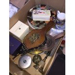 Box with plates, bellows etc.
