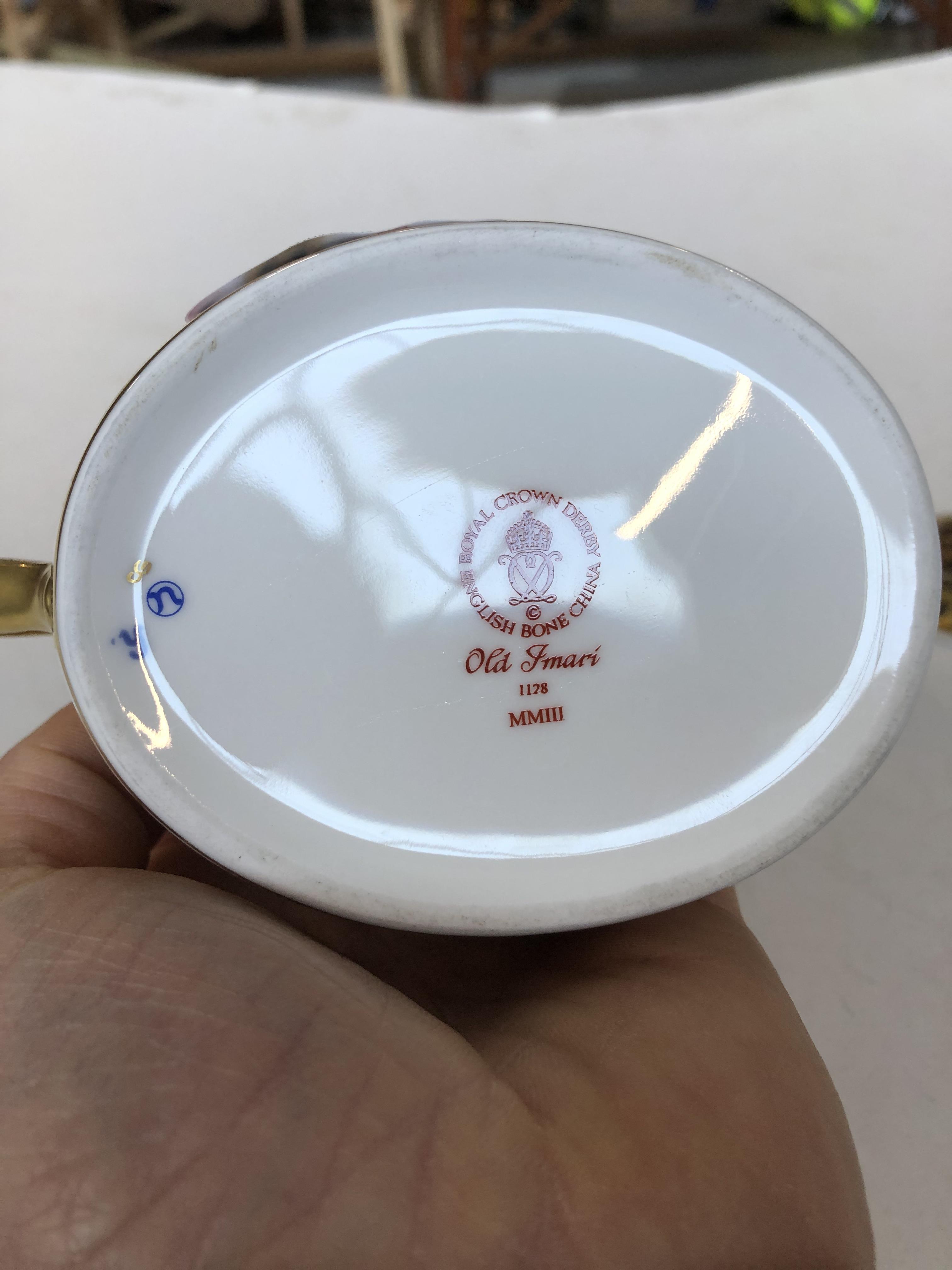 Royal Crown Derby two handled pot and cover. UK P&P £12+VAT - Bild 4 aus 4