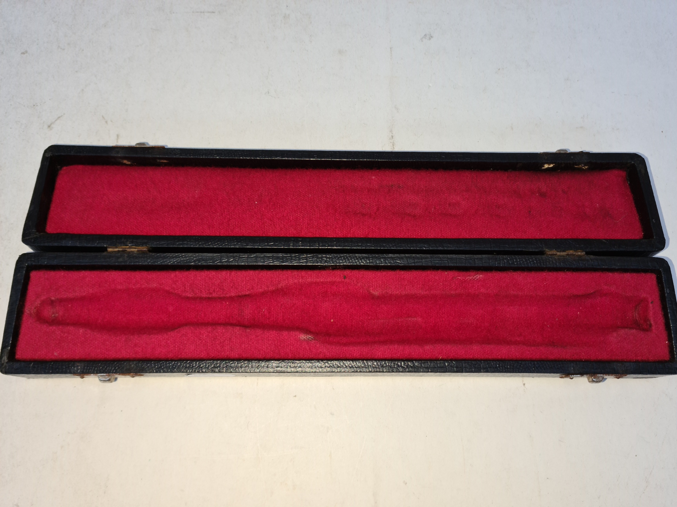 A Rampone and Cazzano piccolo, in a case - Image 5 of 5