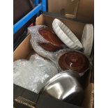 A box of pottery, glassware etc