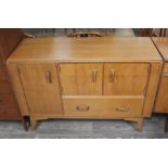 A G-Plan light oak sideboard, length 122cm, depth 46cm & height 84.5cm.