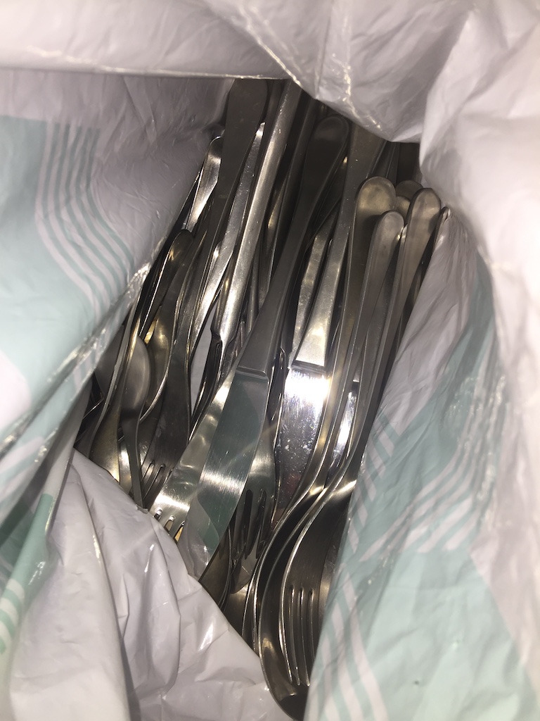 A bag of cutlery