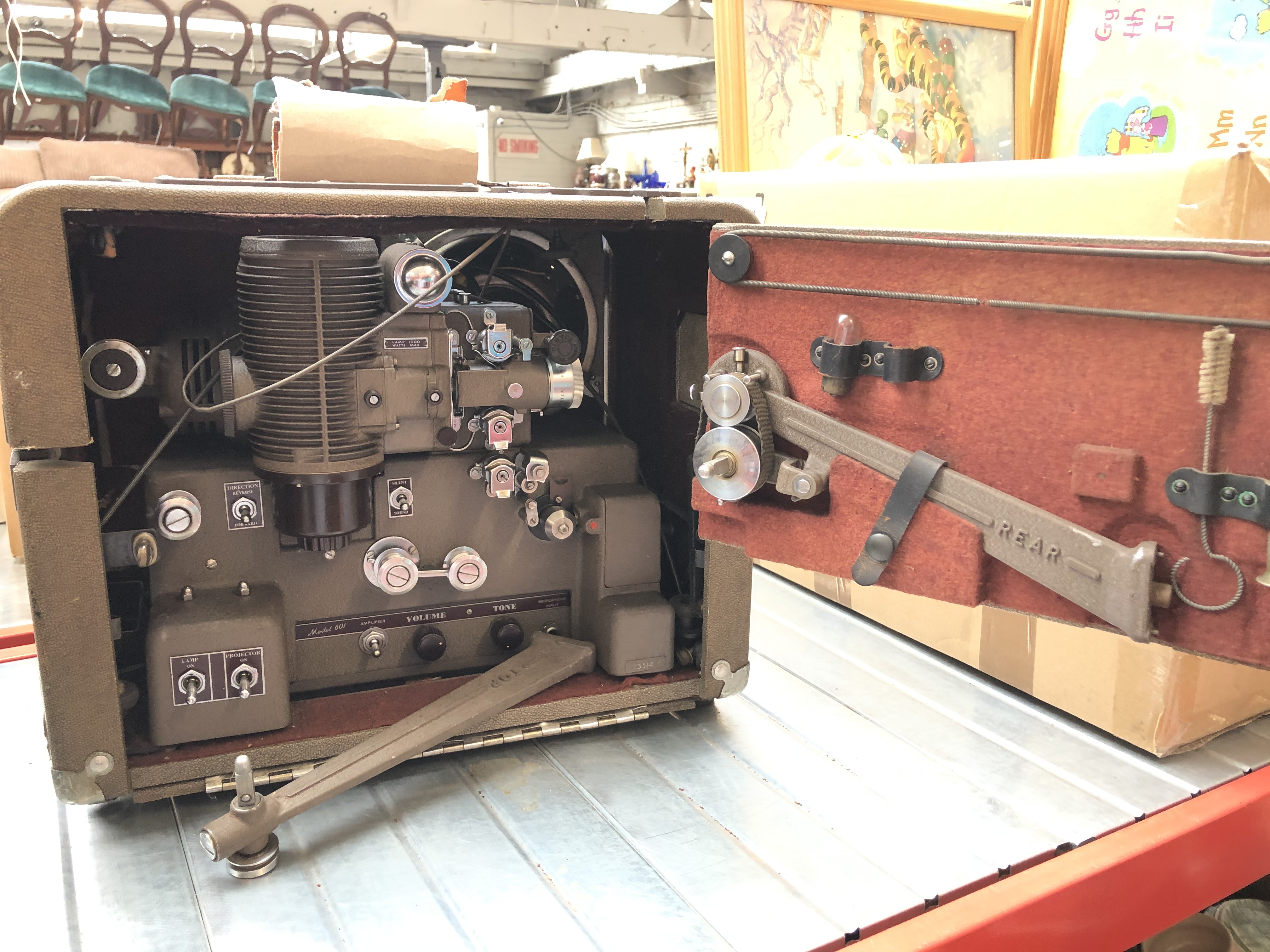 Bell & Howell model 601 16mm Sound on Film projector - Image 2 of 4