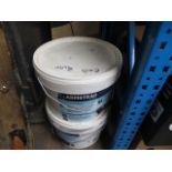 2 x 10 litre tubs of Indian whitde matt emulsion paint