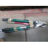3 extendable loppers