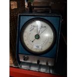 A Mercer Clearline pneumatic calibration gauge