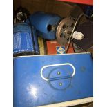 2 camping gas stoves, gas lantern, 1 boxed camping gas stove, etc.